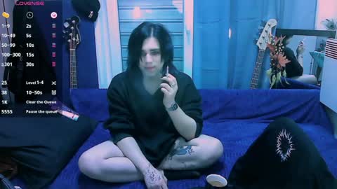Snapshot of panther_cap chatting on 05-23-26, 11:42 In bio online show from 05-23-26, 11:42