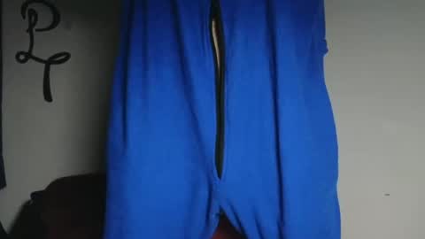 PantsLessTraveler online show from 03-04-25, 12:44