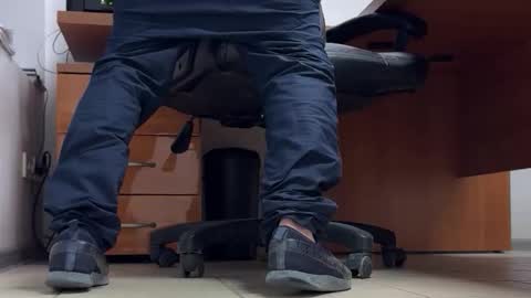 Pantyhose Lover online show from 09-09-25, 06:24