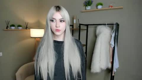 Viky online show from 04-21-26, 05:06