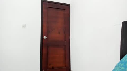 paoguerrax354 online show from 02-24-25, 04:15