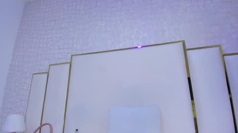 Paola  online show from 11-05-25, 11:32