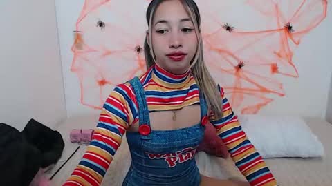 Paola online show from 10-27-25, 12:31