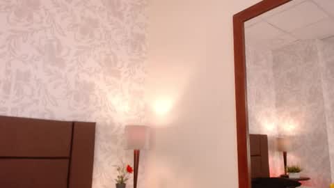 Snapshot of paolagh_ chatting on 11-19-25, 03:28 paolagh_ online show from 11-19-25, 03:28