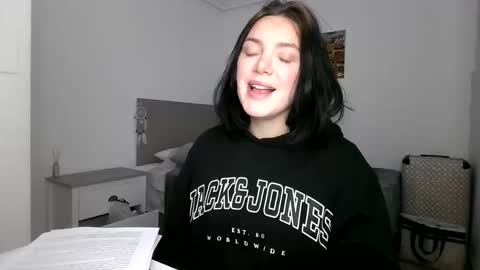 Snapshot of paolahard chatting on 11-26-25, 07:59 Paola Hard online show from 11-26-25, 07:59