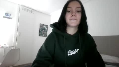 Snapshot of paolahard chatting on 11-27-25, 08:44 Paola Hard online show from 11-27-25, 08:44