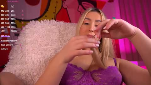 Lia online show from 02-13-26, 08:21