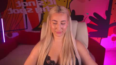 Lia online show from 03-04-26, 02:45