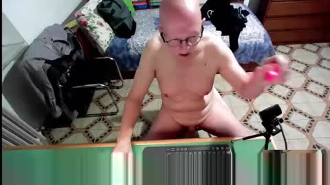 Snapshot of paolo32h chatting on 02-09-25, 07:05 paolo32h online show from 02-09-25, 07:05