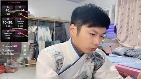 Snapshot of paopaotang61 chatting on 10-11-25, 12:58 paopaotang61 online show from 10-11-25, 12:58