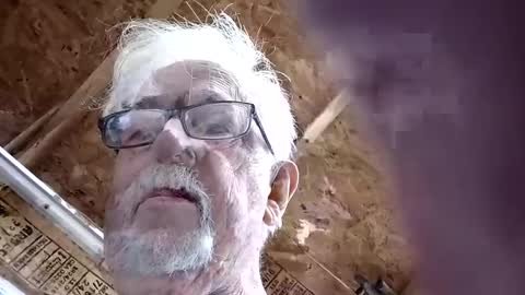 papajb70 online show from 03-02-25, 08:50