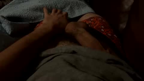 Snapshot of paperbag420 chatting on 10-15-25, 03:39 paperbag420 online show from 10-15-25, 03:39