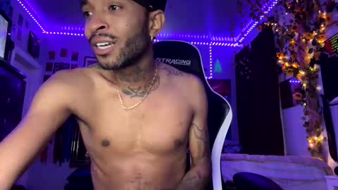 papian0 online show from 10-28-25, 05:33