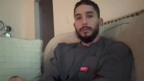 papicubano_guapo23cm online show from 11-27-25, 11:45