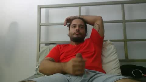 PapiiPR185 online show from 05-02-26, 07:41