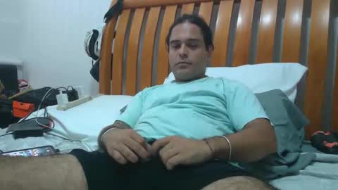 PapiiPR185 online show from 05-03-26, 11:00