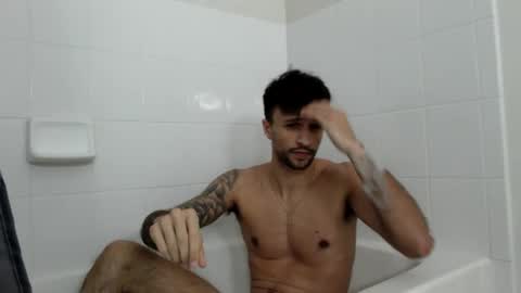 Snapshot of papijakey chatting on 12-17-24, 07:18  -- New Videos Down Below online show from 12-17-24, 07:18