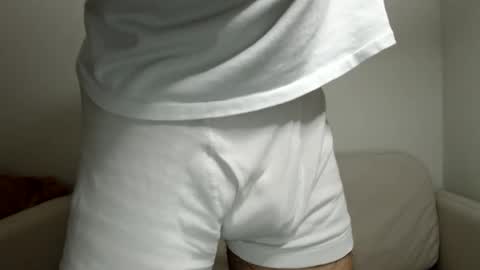 Snapshot of papijakey chatting on 01-02-25, 02:00  -- New Videos Down Below online show from 01-02-25, 02:00