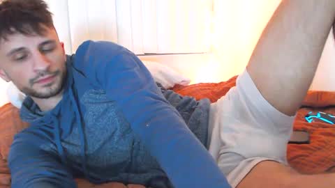 Snapshot of papijakey chatting on 02-24-25, 02:30  -- New Videos Down Below online show from 02-24-25, 02:30