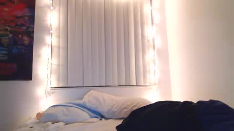 Snapshot of papijakey chatting on 03-05-25, 02:25  -- New Videos Down Below online show from 03-05-25, 02:25