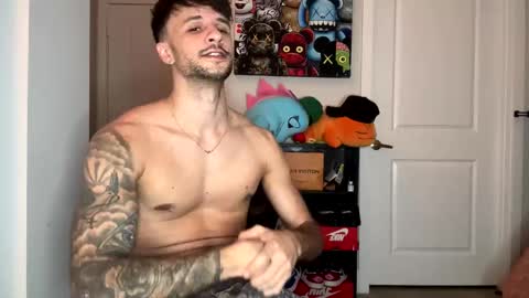 Snapshot of papijakey chatting on 12-05-25, 03:26 -- New Videos Down Below online show from 12-05-25, 03:26