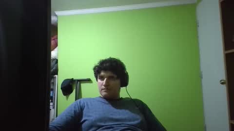 Snapshot of papitowilly999 chatting on 10-31-25, 08:04 Papito online show from 10-31-25, 08:04