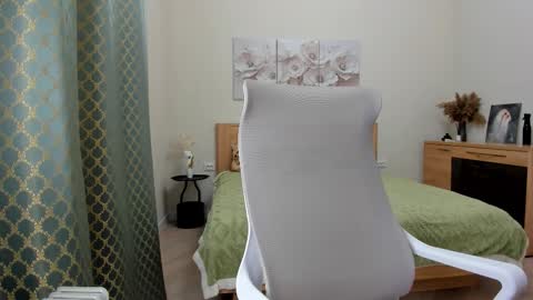 Melena online show from 02-13-26, 08:43