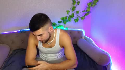 Allie  Alex Thumbs up if you like us online show from 01-27-25, 01:26