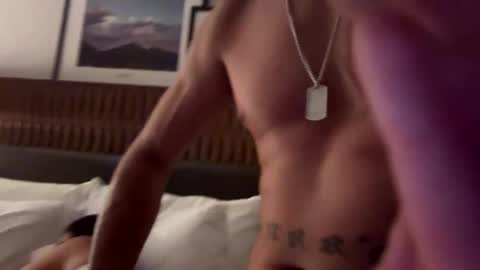 Snapshot of paradisevixen chatting on 09-13-25, 09:09 Hot couple ready to please you online show from 09-13-25, 09:09