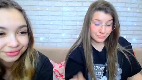 Snapshot of paradisexparadisex chatting on 02-01-26, 02:26 paradisexparadisex online show from 02-01-26, 02:26