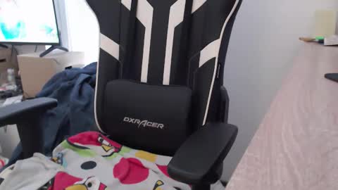 Sascha online show from 03-25-26, 07:47