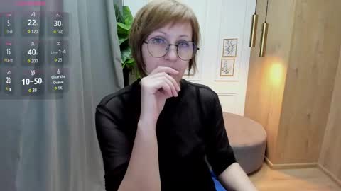 Paris online show from 03-12-25, 01:30