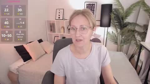 Paris online show from 10-12-25, 08:08