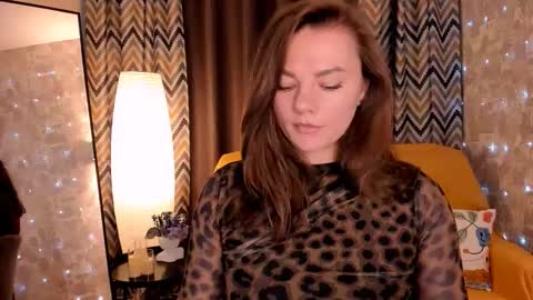 Snapshot of parisjackson_ chatting on 03-12-26, 07:58 Paris online show from 03-12-26, 07:58