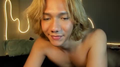 connie online show from 12-12-24, 12:48