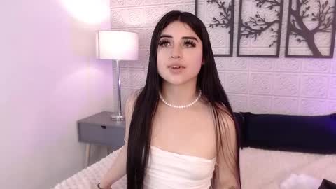 parker_leex online show from 12-17-25, 01:11