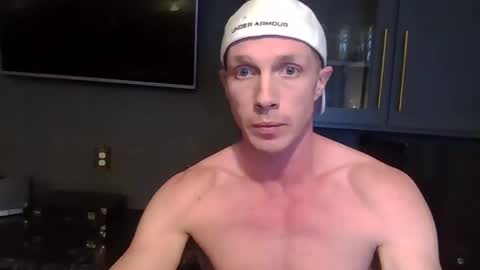 Snapshot of parkerflexes chatting on 11-29-25, 04:59 Parker online show from 11-29-25, 04:59