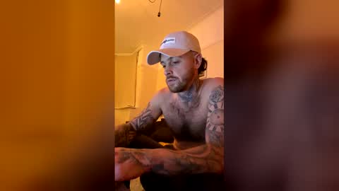 Snapshot of parkertom525 chatting on 04-06-26, 09:49 parkertom525 online show from 04-06-26, 09:49