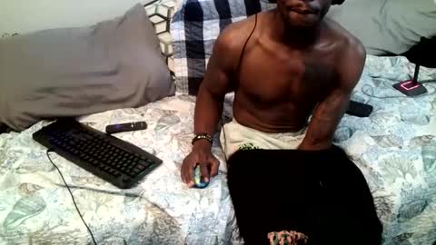 Snapshot of parlaytellio chatting on 12-20-25, 08:38 Parlay Tellio online show from 12-20-25, 08:38