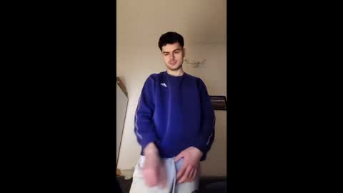 Snapshot of pas18poland chatting on 03-16-26, 12:17 pas18poland online show from 03-16-26, 12:17