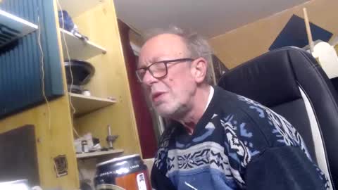 Snapshot of pascal88881 chatting on 12-08-24, 12:07 pascal88881 online show from 12-08-24, 12:07