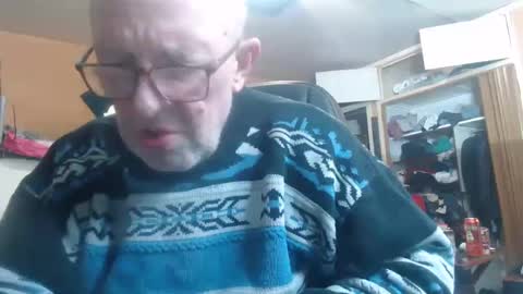 Snapshot of pascal88881 chatting on 12-30-24, 06:05 pascal88881 online show from 12-30-24, 06:05