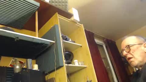 Snapshot of pascal88881 chatting on 02-26-25, 08:11 pascal88881 online show from 02-26-25, 08:11