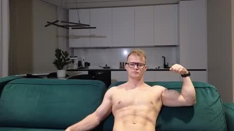 Pashka online show from 10-12-25, 10:14