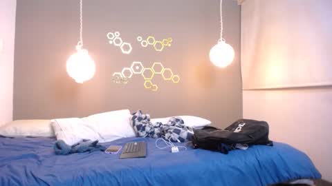 Snapshot of pasionados chatting on 09-19-25, 02:35 pasionados online show from 09-19-25, 02:35