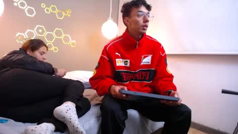 Snapshot of pasionados chatting on 09-28-25, 02:28 pasionados online show from 09-28-25, 02:28