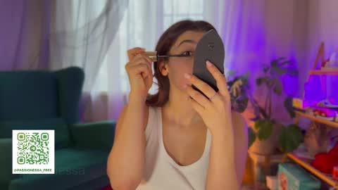 Call me Miss Alice Careful Passion Queen online show from 12-15-25, 08:40