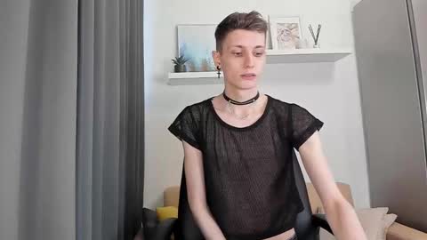 Snapshot of passionprince69 chatting on 10-14-25, 05:52 Alan online show from 10-14-25, 05:52