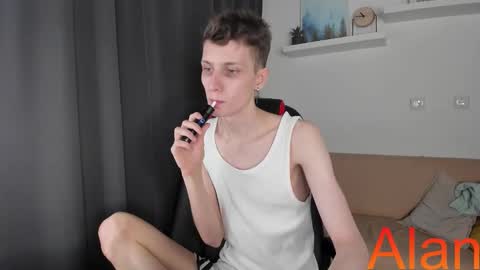 Snapshot of passionprince69 chatting on 10-22-25, 02:12 Alan online show from 10-22-25, 02:12