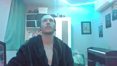 pat0666 online show from 09-26-25, 01:04